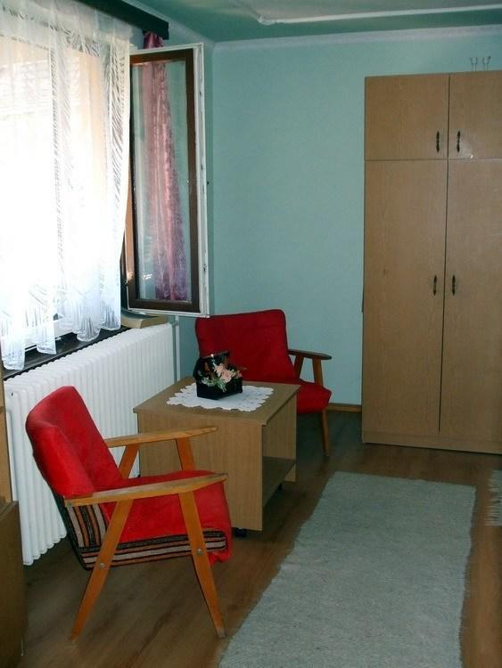 Lugas Szallas Jaszbereny Exterior photo